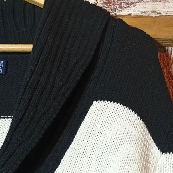 American living cozy wrap v-neck sweater roll collar button crossover closure L - Picture 8 of 16